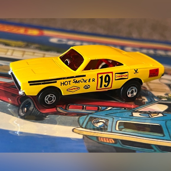 RARE Vintage Matchbox Superfast No. V Hot Smoker 1971 Lesney England Yellow - Picture 2 of 9